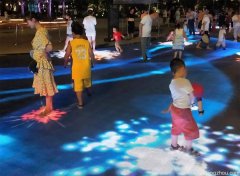 北湖公園陽光廣場LED互動地磚屏項目完成調試
